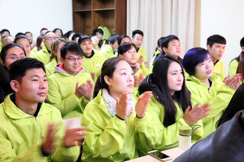 圣寵3月9日35期美容班開學(xué)典禮