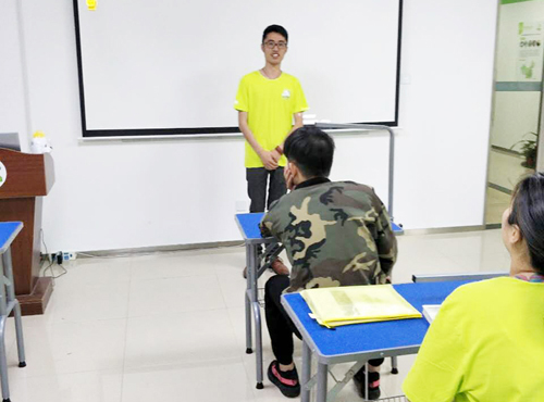 現(xiàn)場直擊圣寵常州分校[5月23日]美容班正式開課！